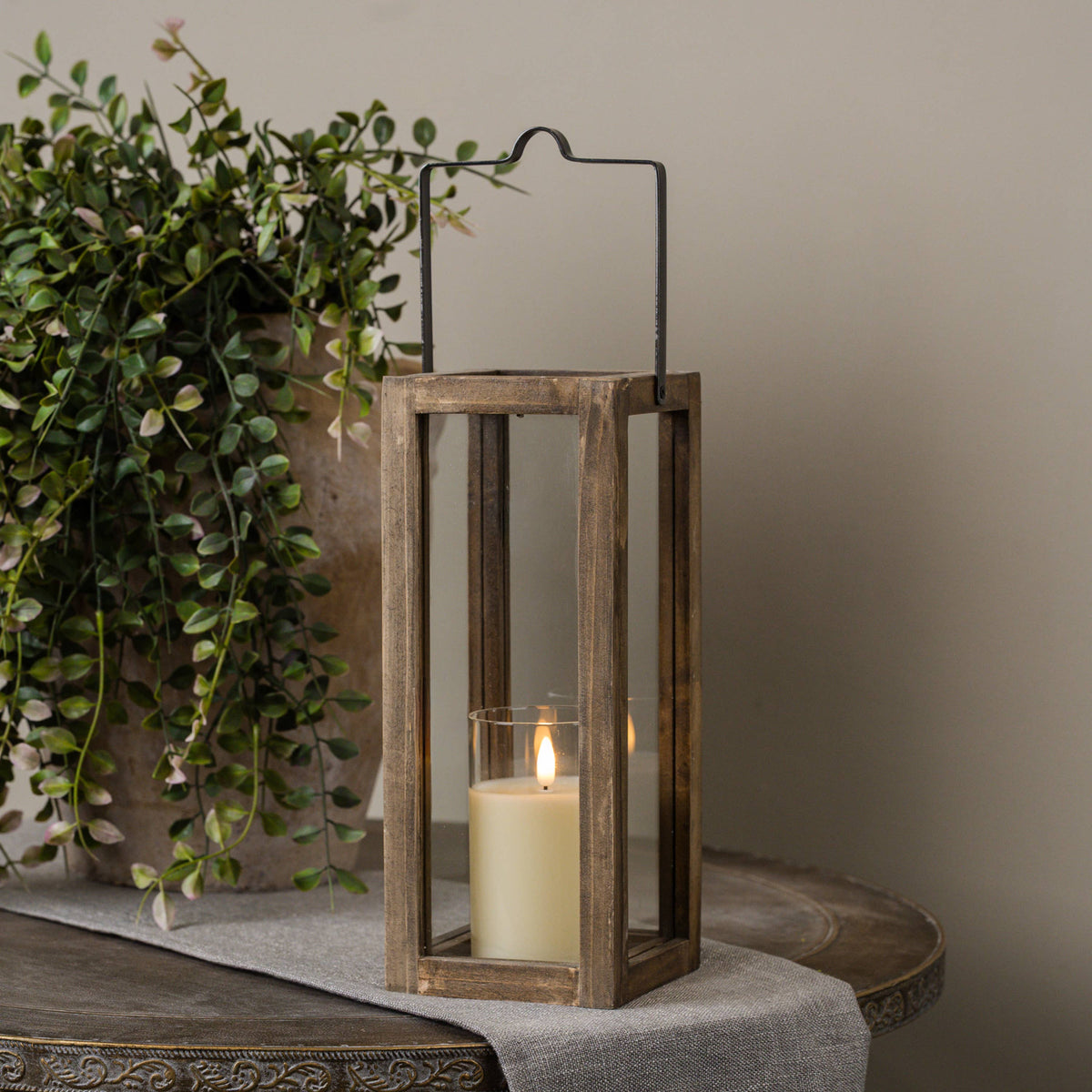MABEL WOODEN LANTERN