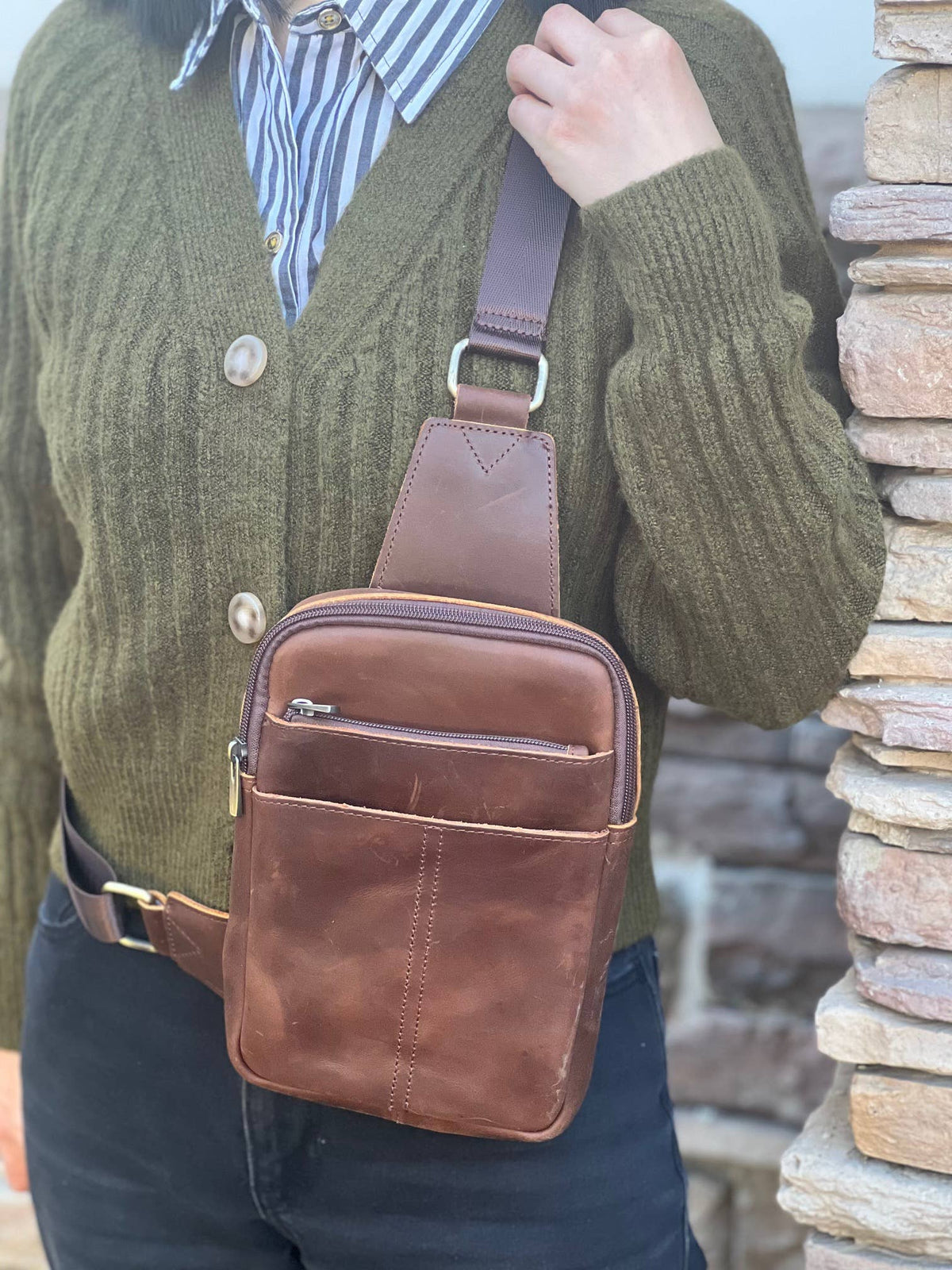 Unisex Leather Crossbody Travel Bag