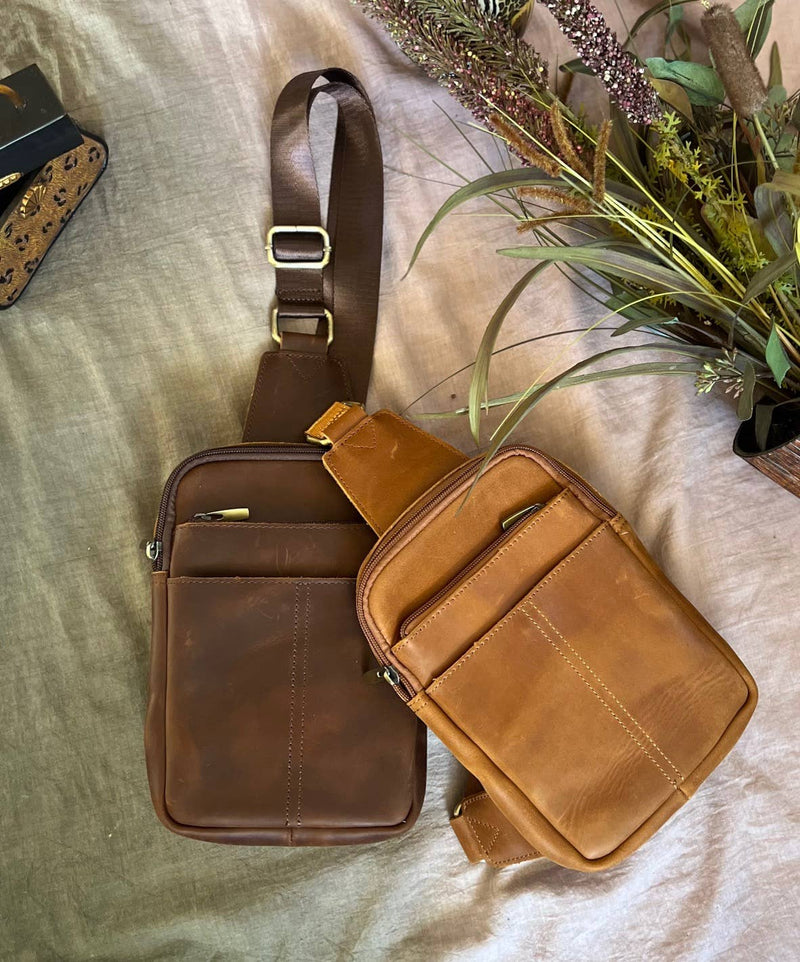 Unisex Leather Crossbody Travel Bag