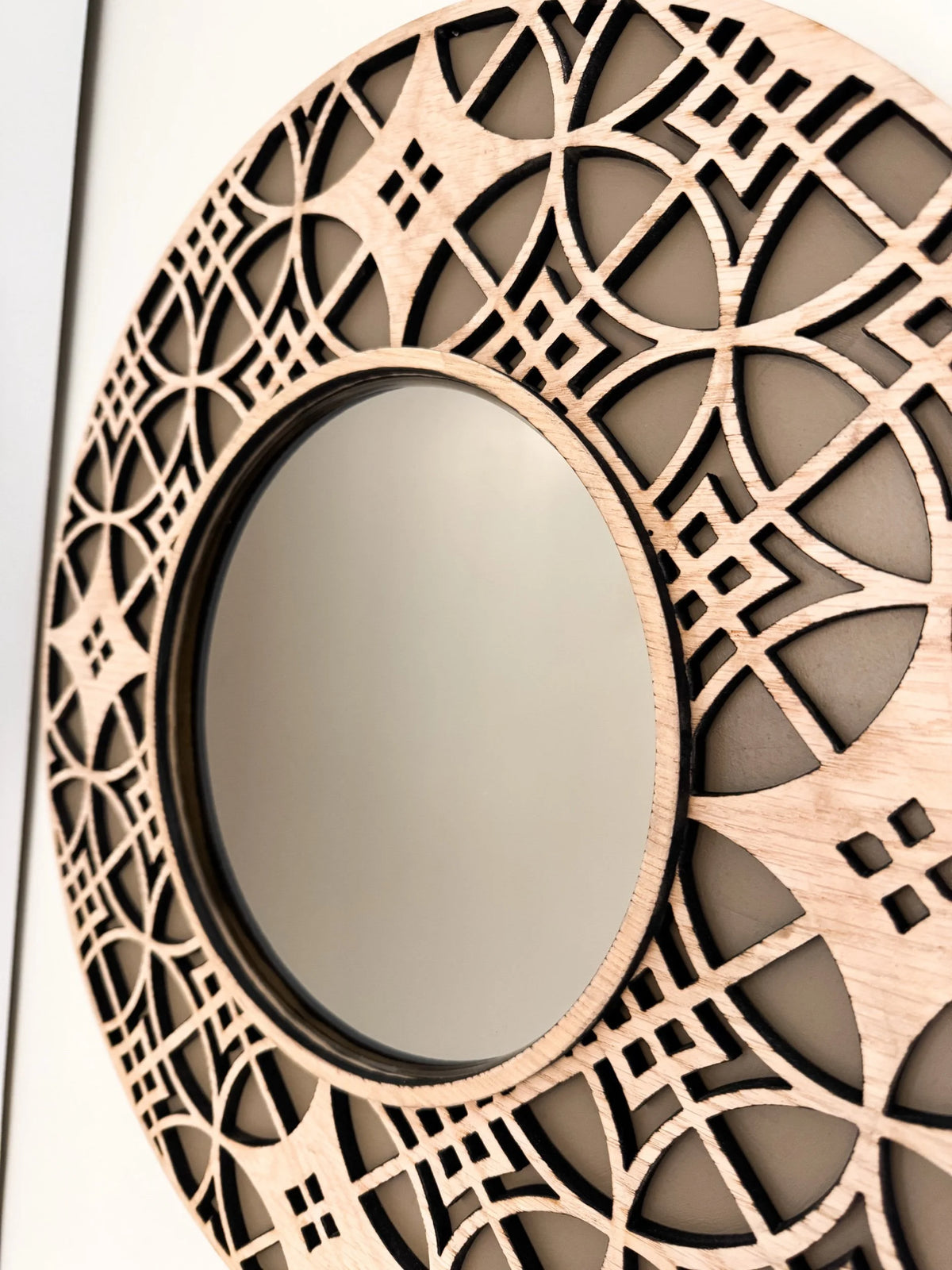 Geo Mod Mirror 16”