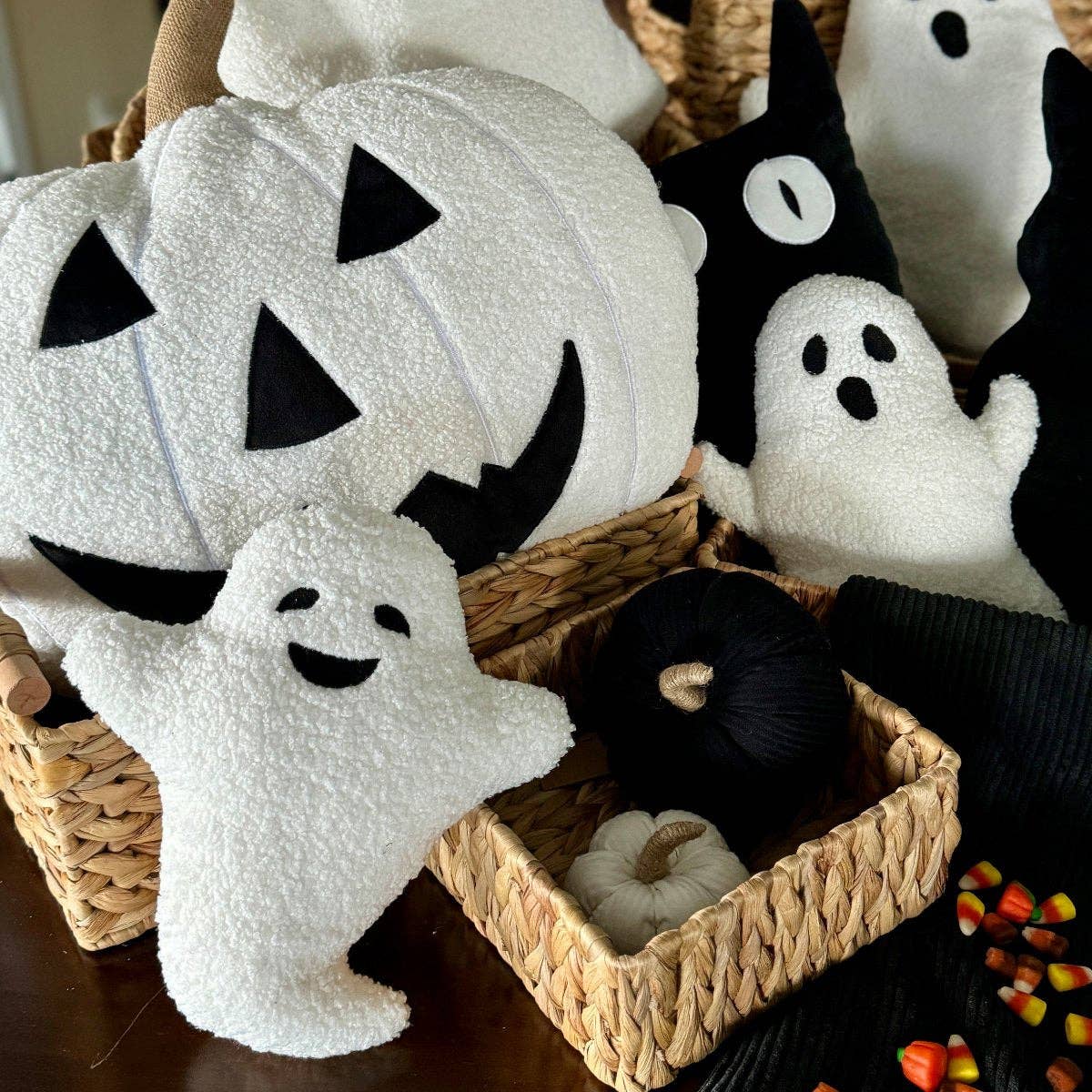 Sherpa Halloween Ghost