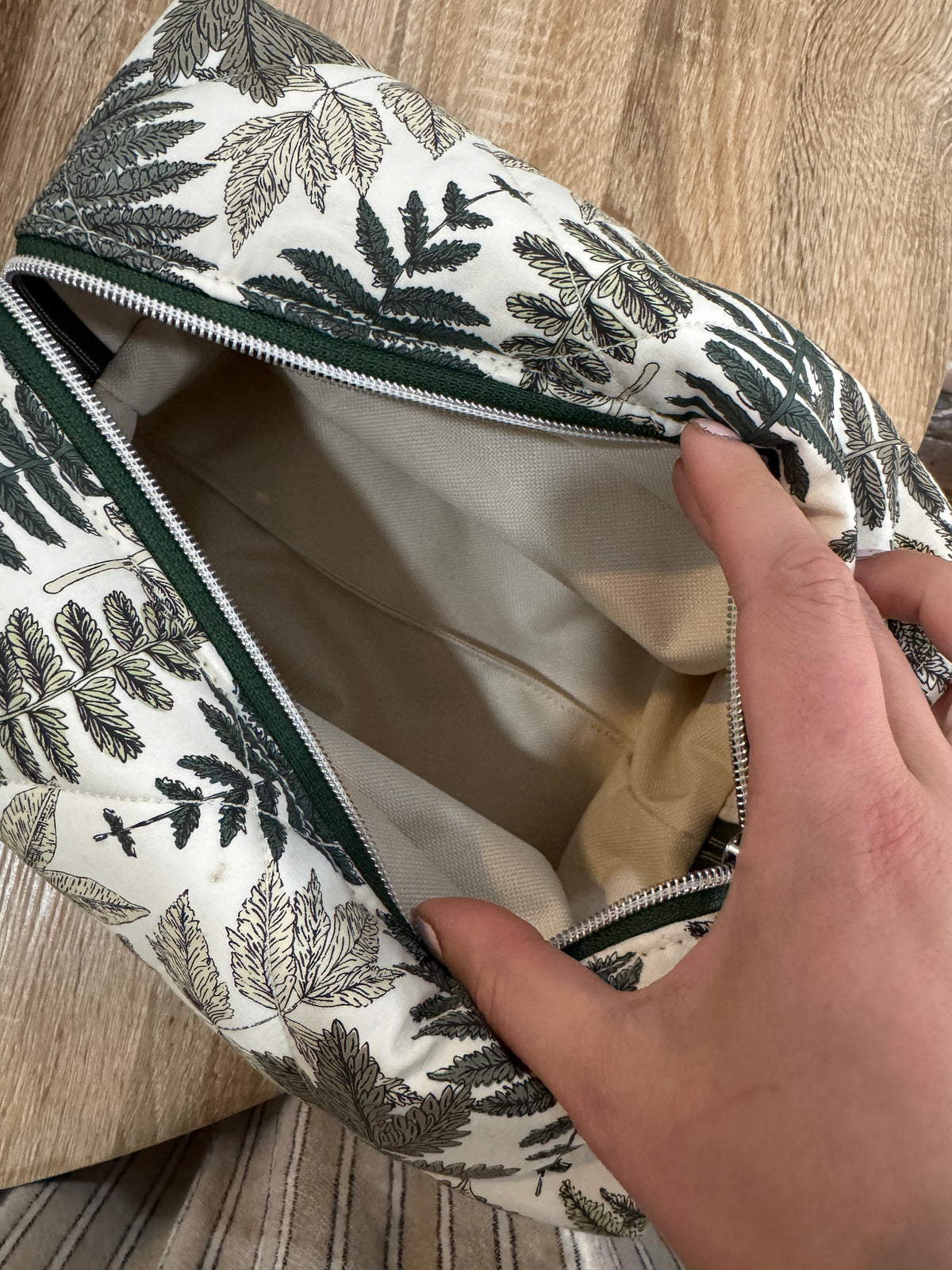 Bella Bee Makeup Pouch