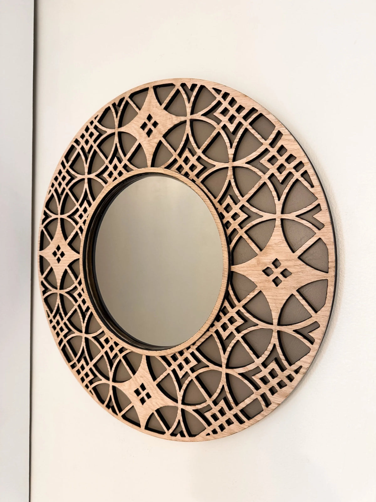Geo Mod Mirror 16”