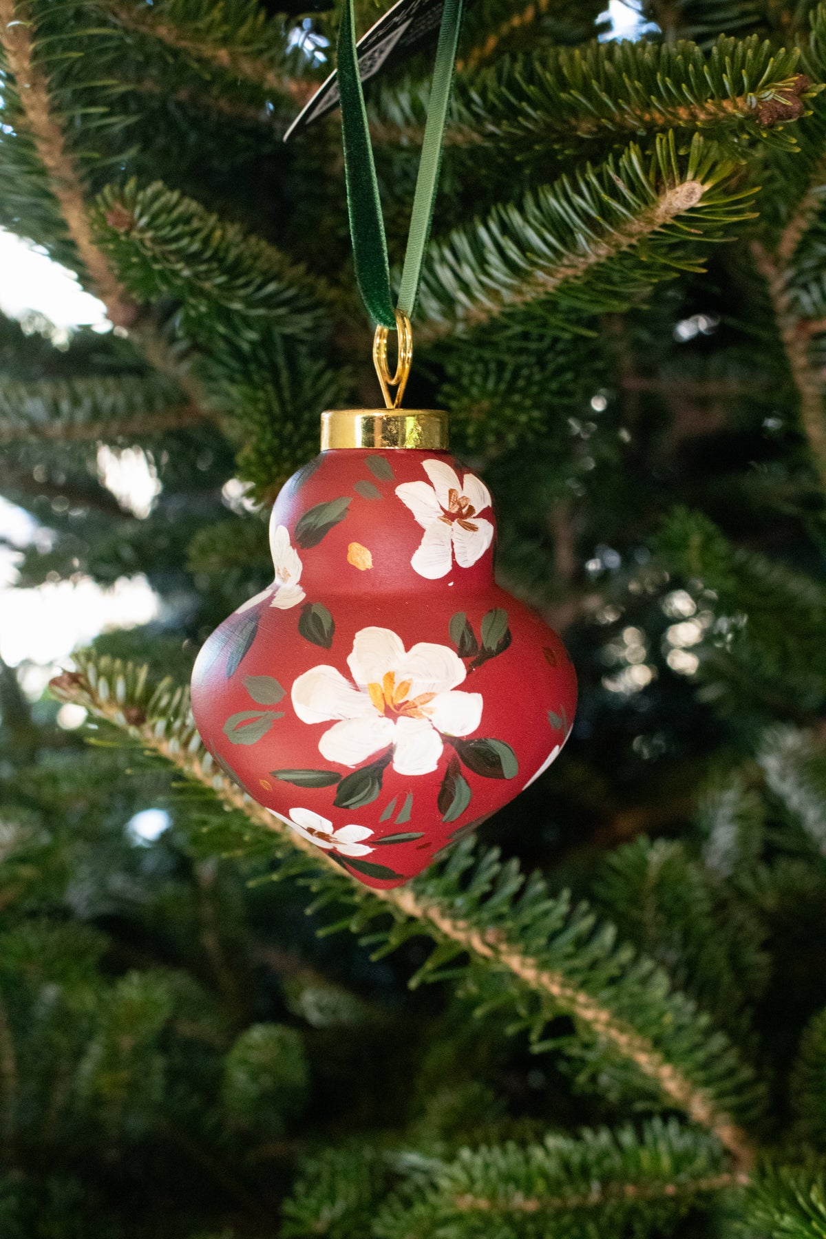 Red Retro Floral Ornament